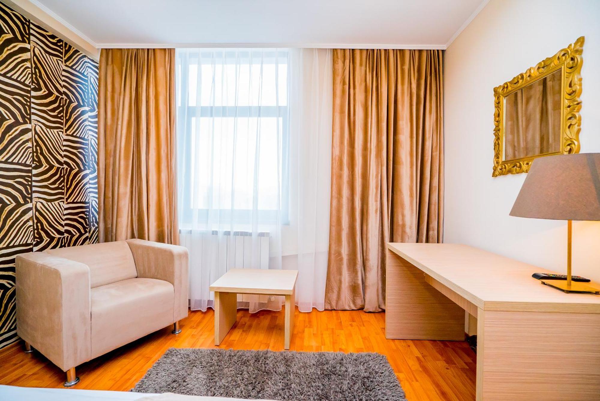 Guci Hotel Köstence Dış mekan fotoğraf