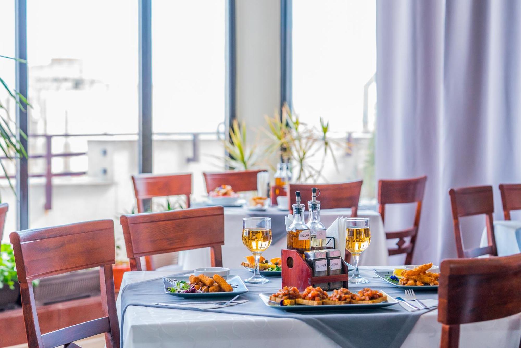 Guci Hotel Köstence Dış mekan fotoğraf