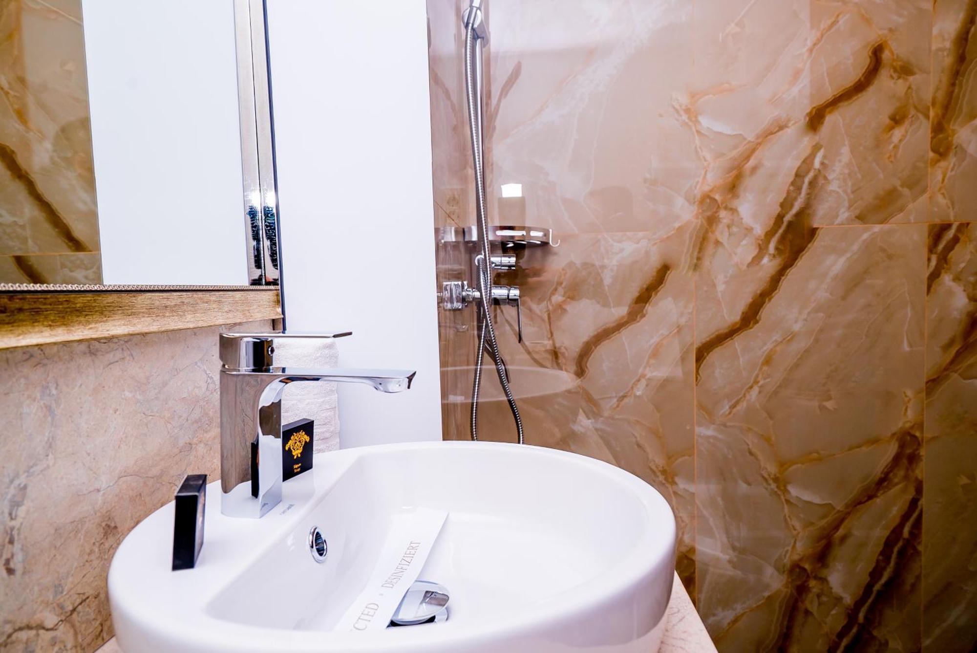 Guci Hotel Köstence Dış mekan fotoğraf